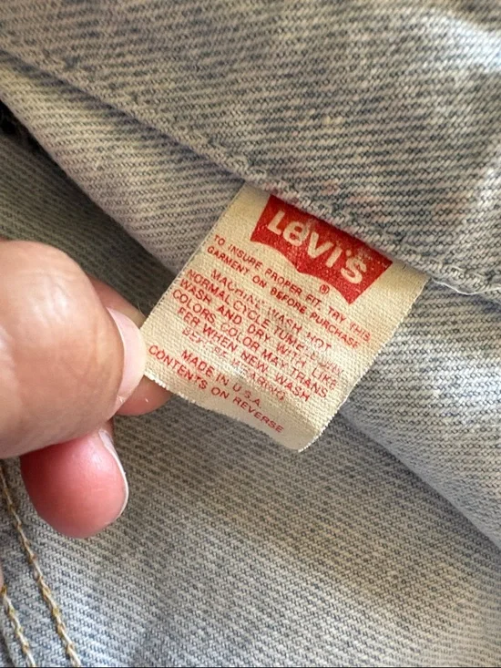 VTG RARE 90s Levi's Light Wash Denim Jacket With Aztec Knit Sleeves Size M - Picture 4 of 13